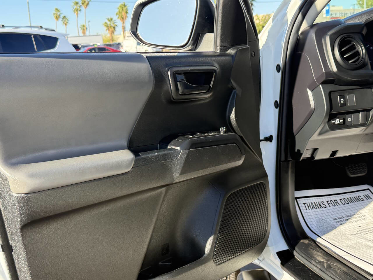 Used 2022 Toyota Tacoma SR w/ SR Convenience Package image 16