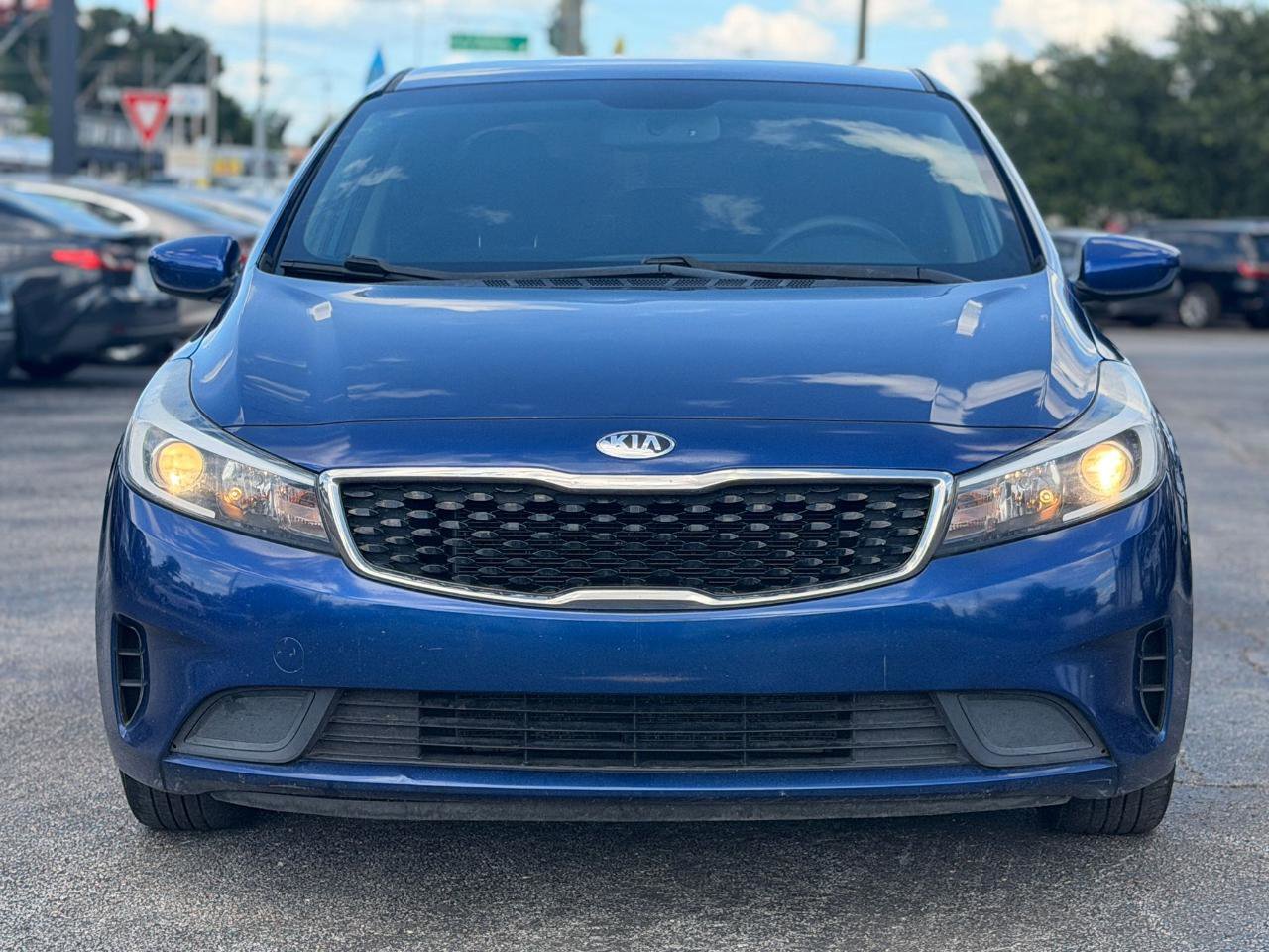 Used 2018 Kia Forte LX FWD image 3