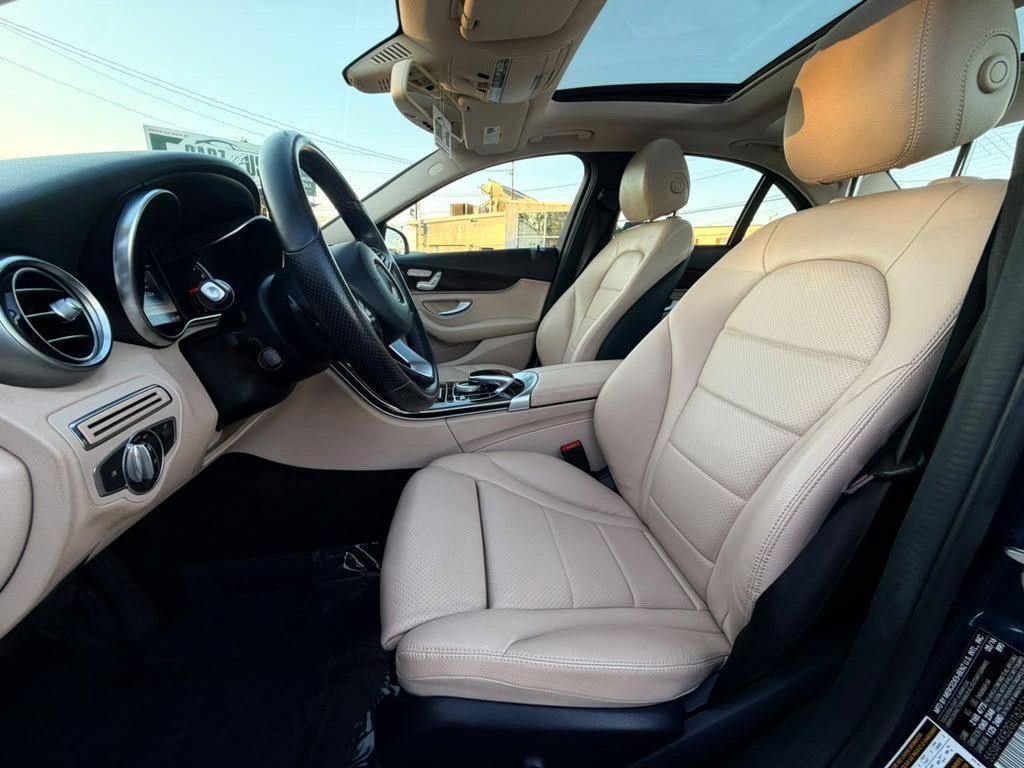 Used 2016 Mercedes-Benz C 300 4MATIC Sedan image 12