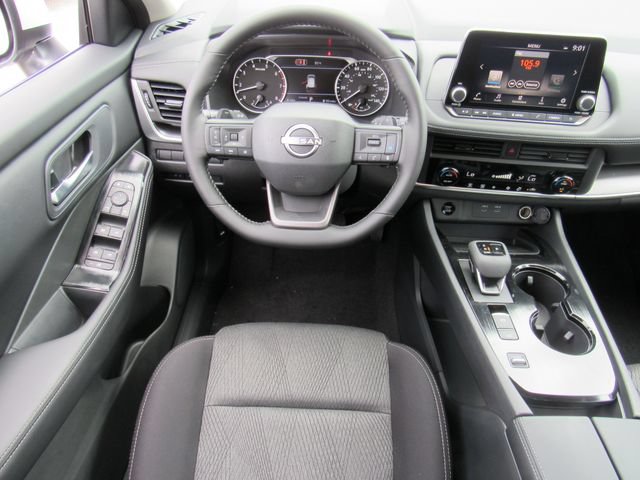 New 2026 Nissan Rogue SV FWD image 15