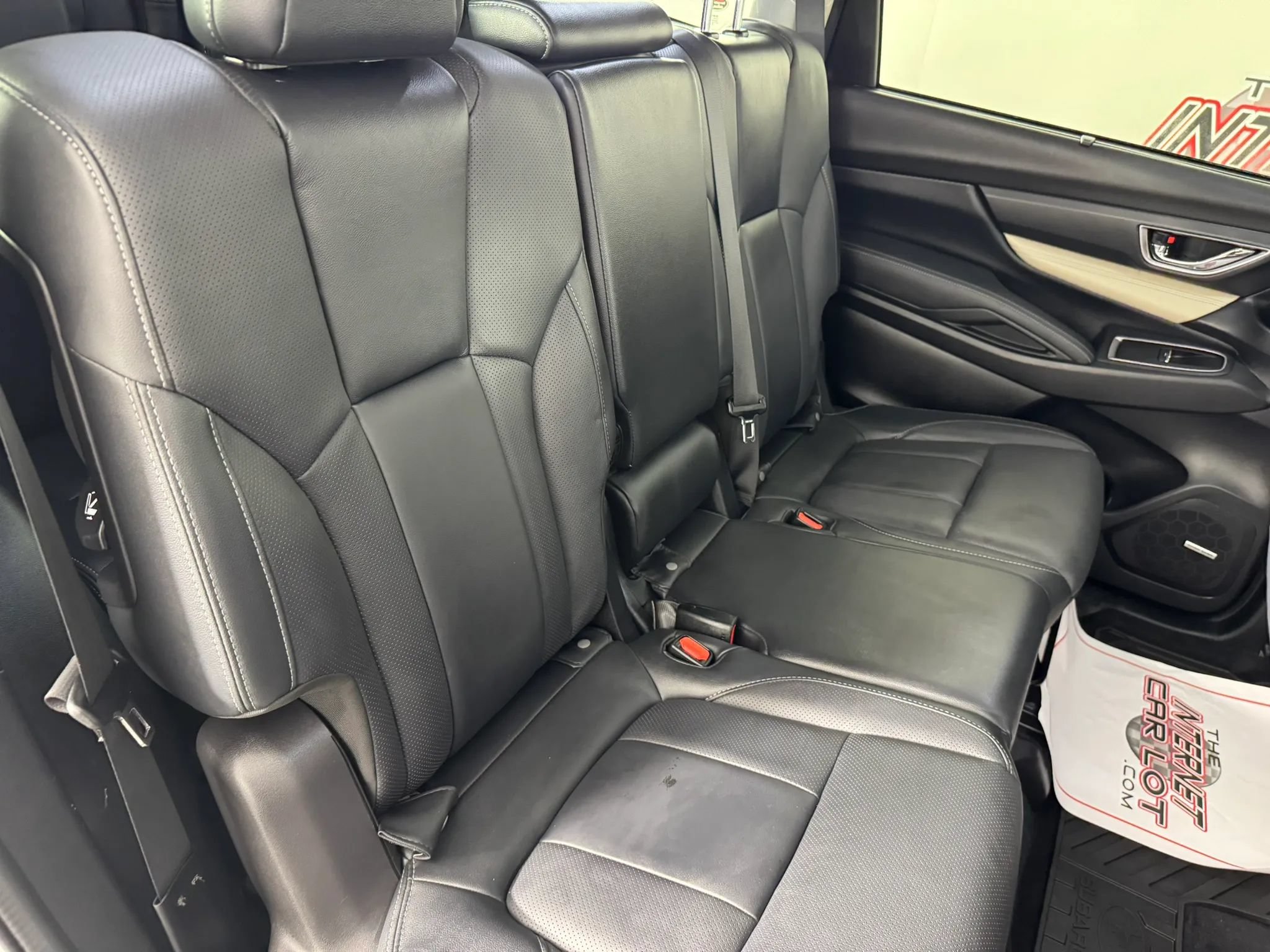 Used 2022 Subaru Ascent Limited w/ Technology Package AWD/4WD image 39