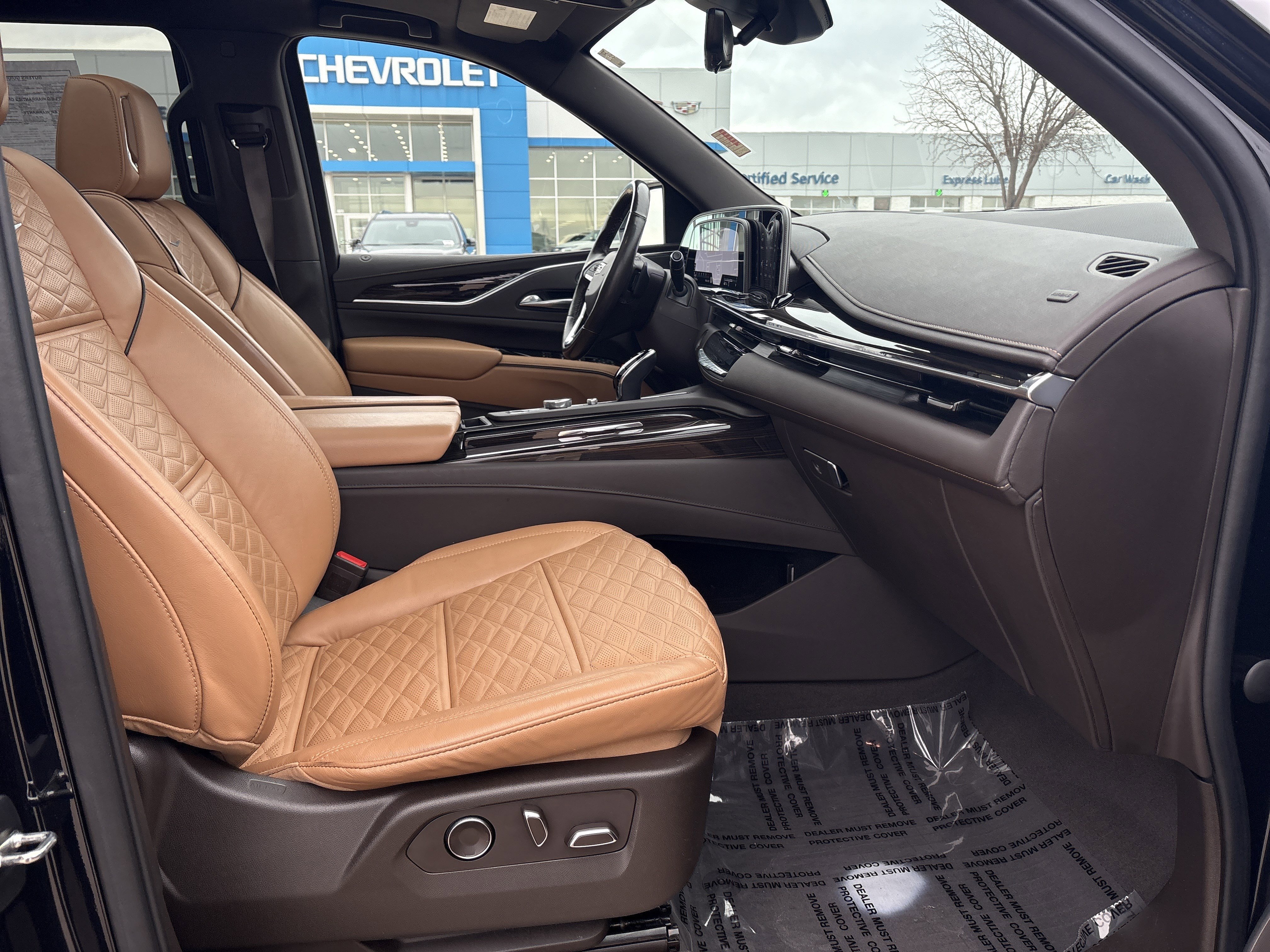Used 2021 Cadillac Escalade Sport w/ Driver Assist Tech Package image 24