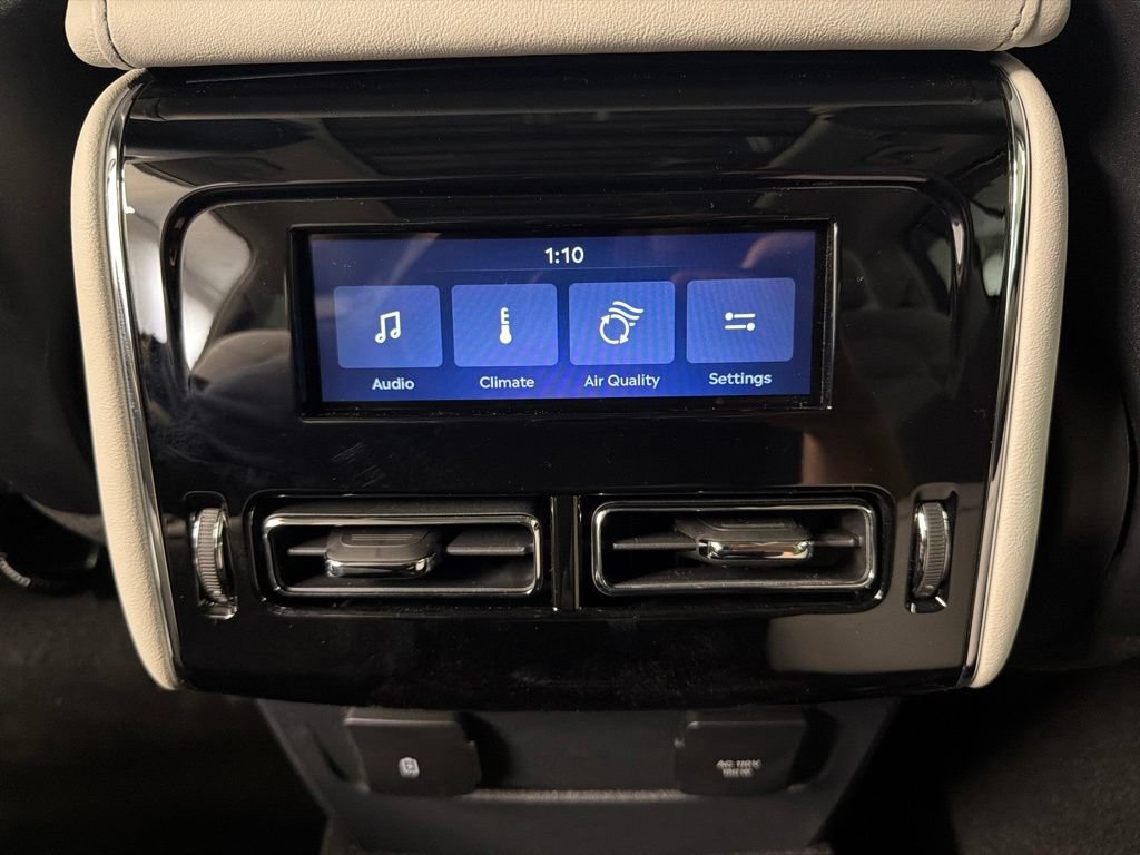 Used 2026 Lincoln Aviator AWD image 35