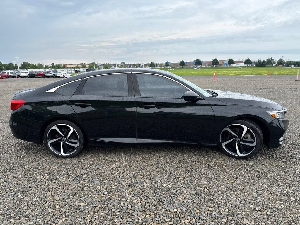 Used 2018 Honda Accord Sport image 10