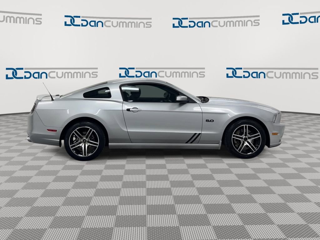 Used 2013 Ford Mustang GT Premium RWD image 9