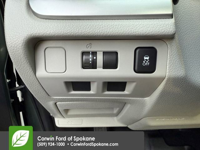 Used 2015 Subaru Forester 2.5i Premium w/ All-Weather Package image 23