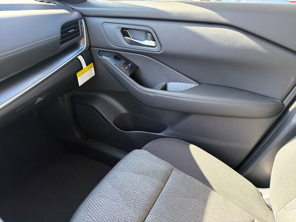 New 2026 Nissan Rogue SV w/ Cold Weather Package image 27