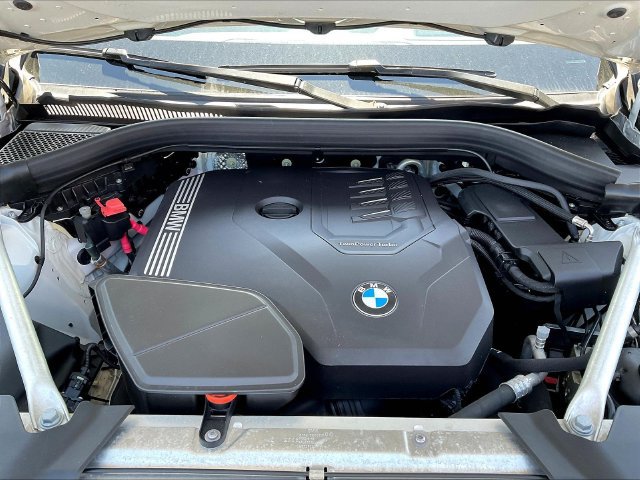 Used 2023 BMW X4 xDrive30i w/ Premium Package AWD/4WD image 32