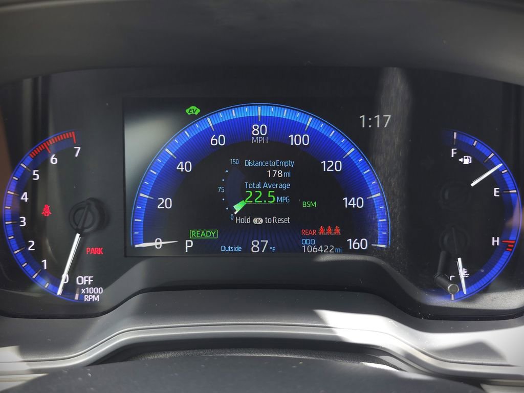 Used 2022 Toyota Corolla LE image 22