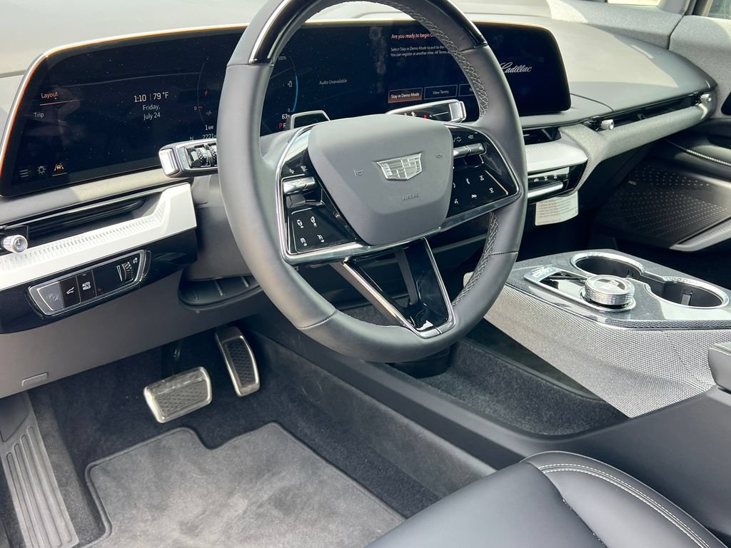 New 2026 Cadillac Optiq Luxury 1 AWD/4WD image 19