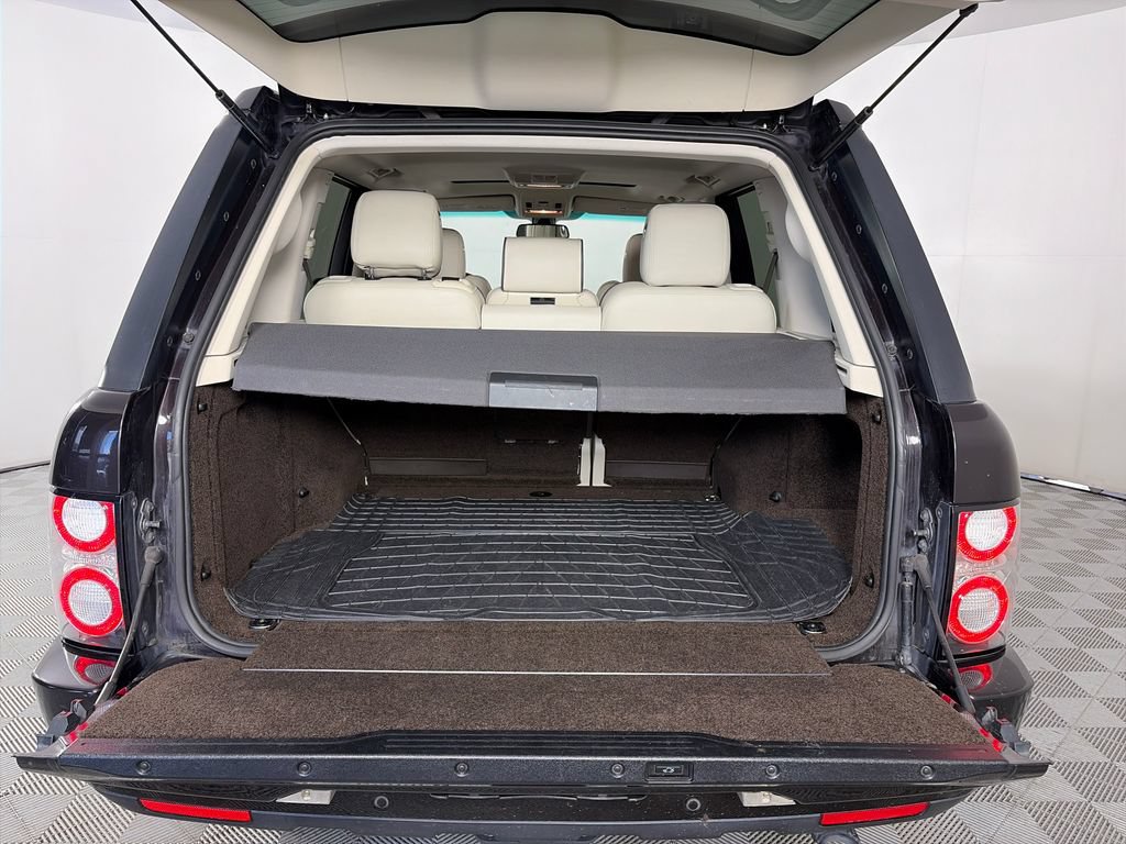 Used 2010 Land Rover Range Rover HSE AWD/4WD image 27