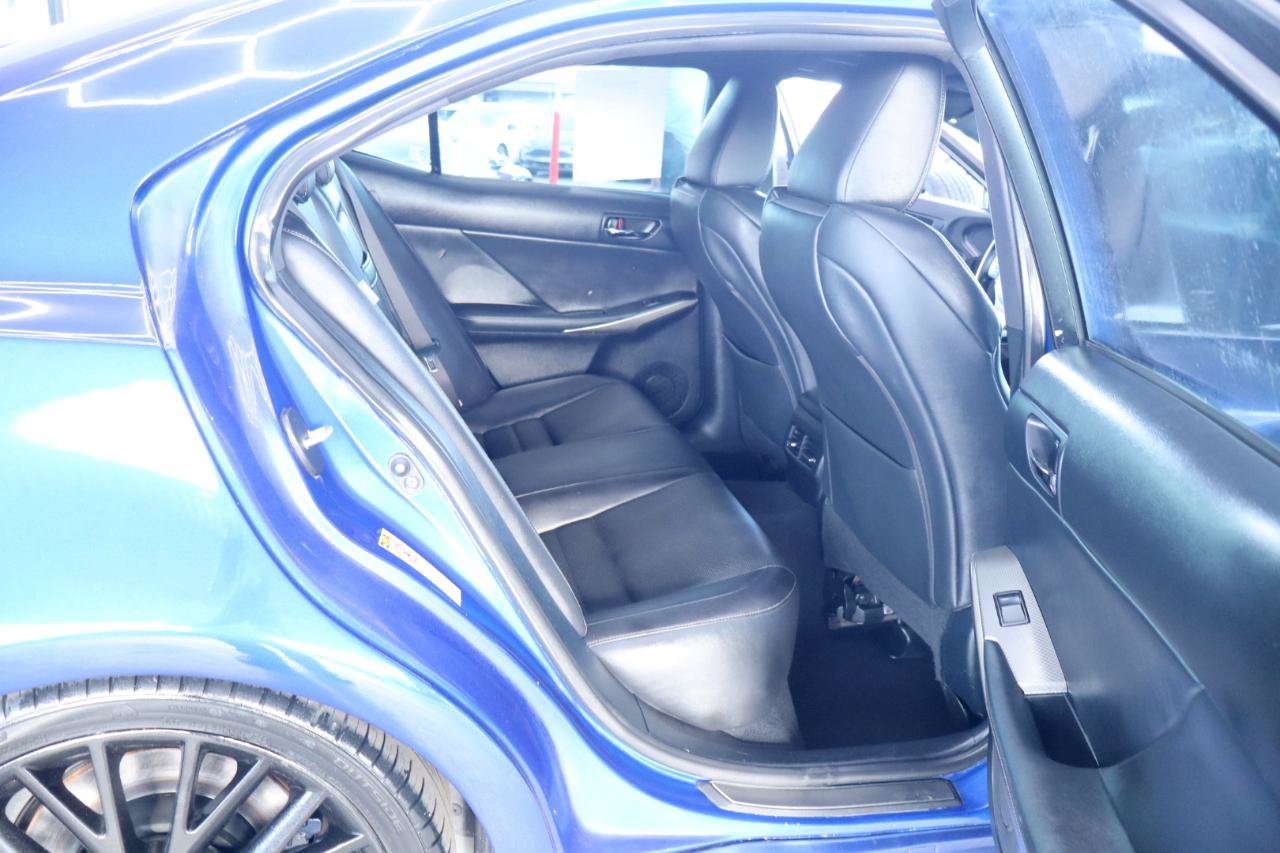 Used 2016 Lexus IS 300 AWD w/ F Sport Package image 34