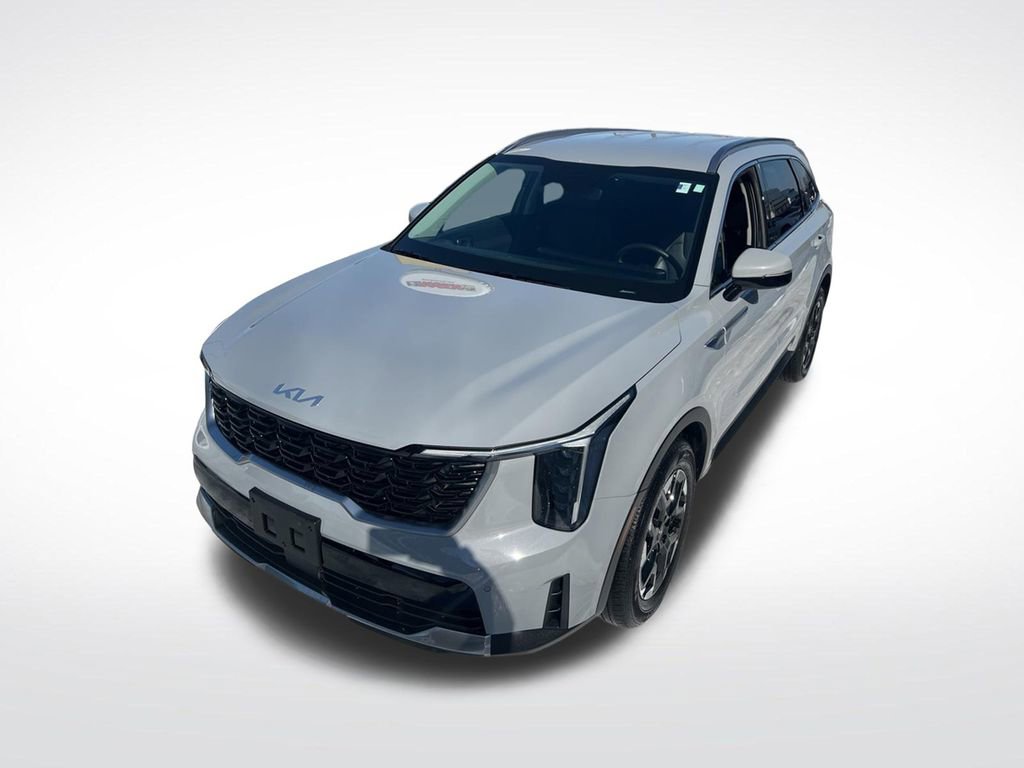 Certified 2025 Kia Sorento S FWD image 33