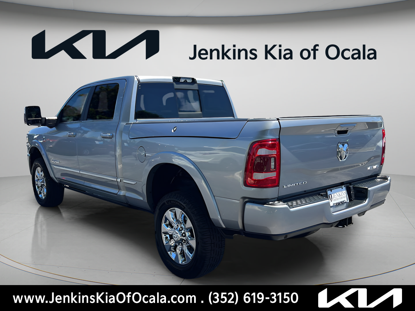 Used 2023 RAM 2500 Limited AWD/4WD image 5