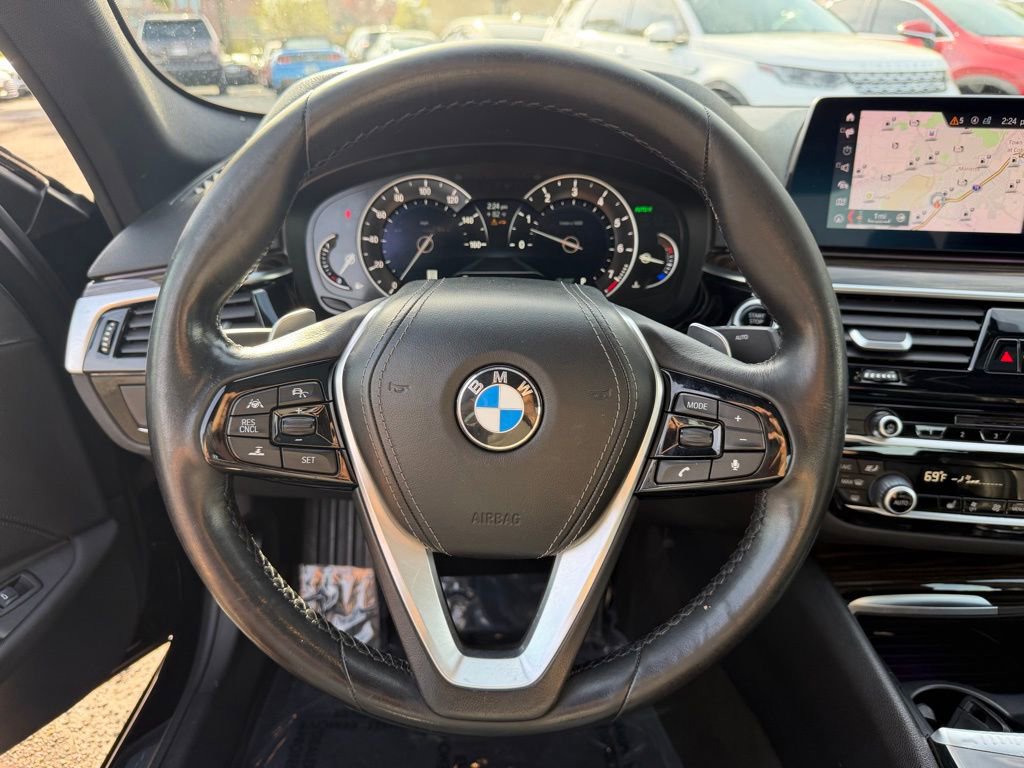 Used 2019 BMW 540i RWD image 16