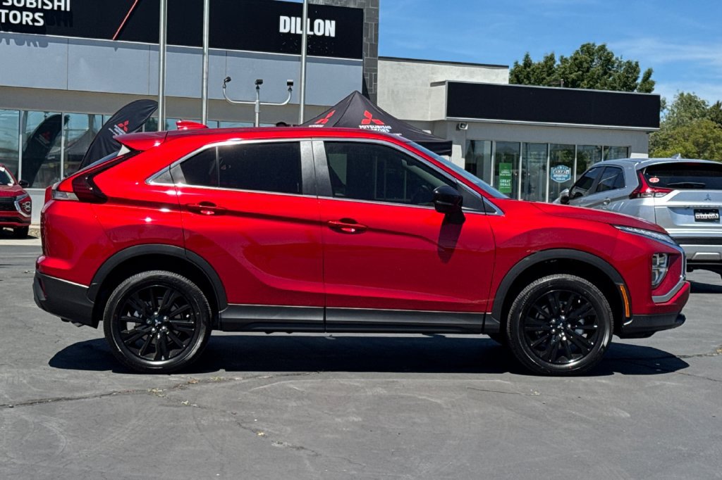 New 2026 Mitsubishi Eclipse Cross LE AWD/4WD image 3