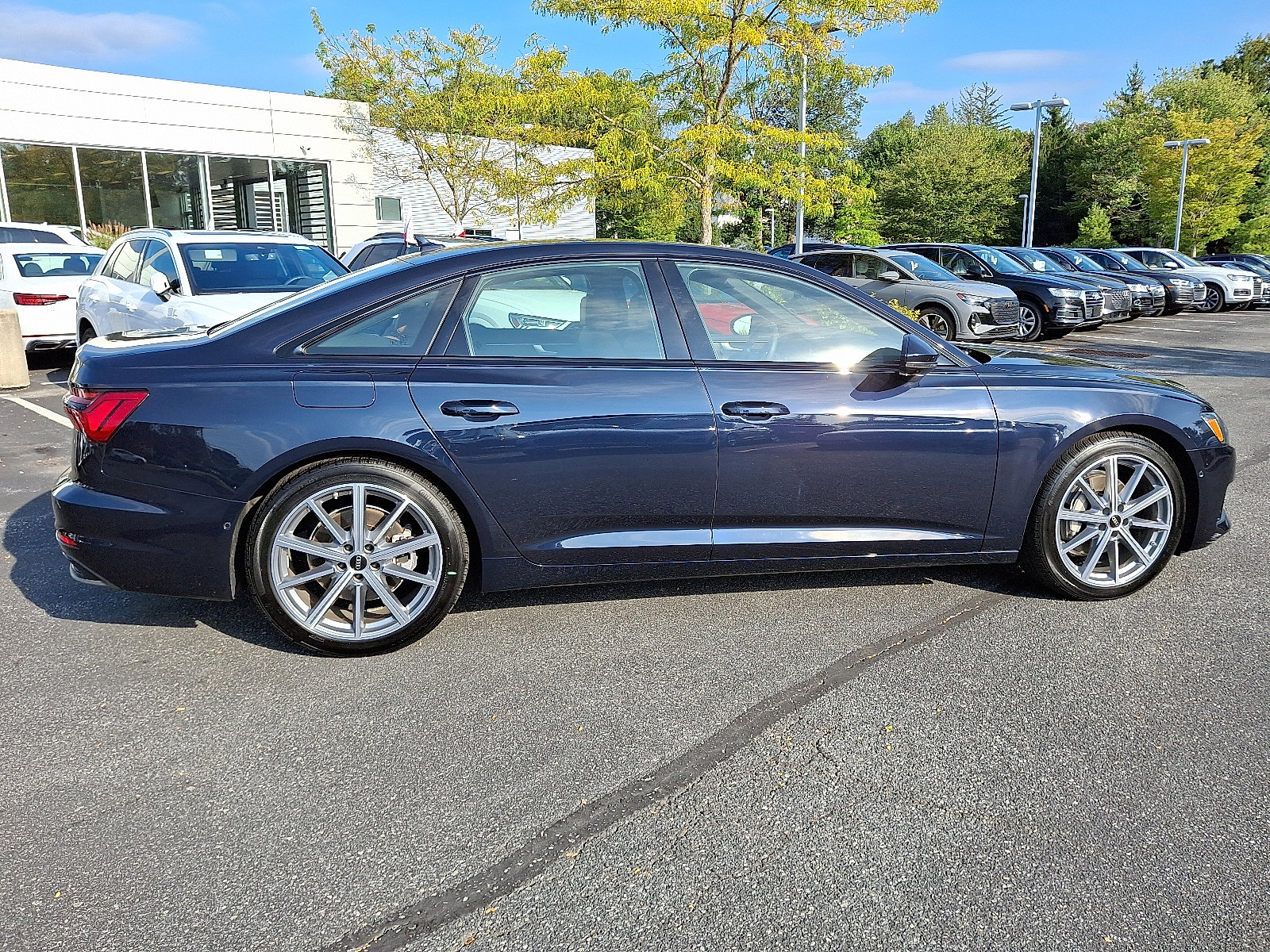 Certified 2025 Audi A6 Premium Plus w/ Premium Plus Package image 7