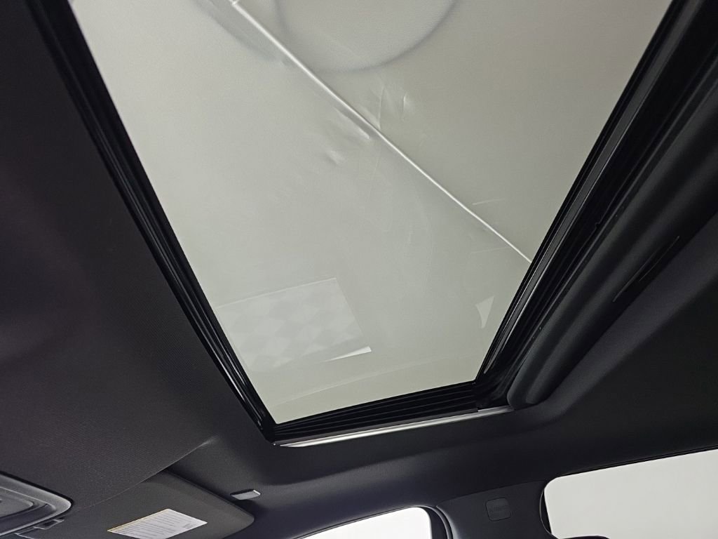 Used 2022 Chevrolet Silverado 1500 High Country image 29