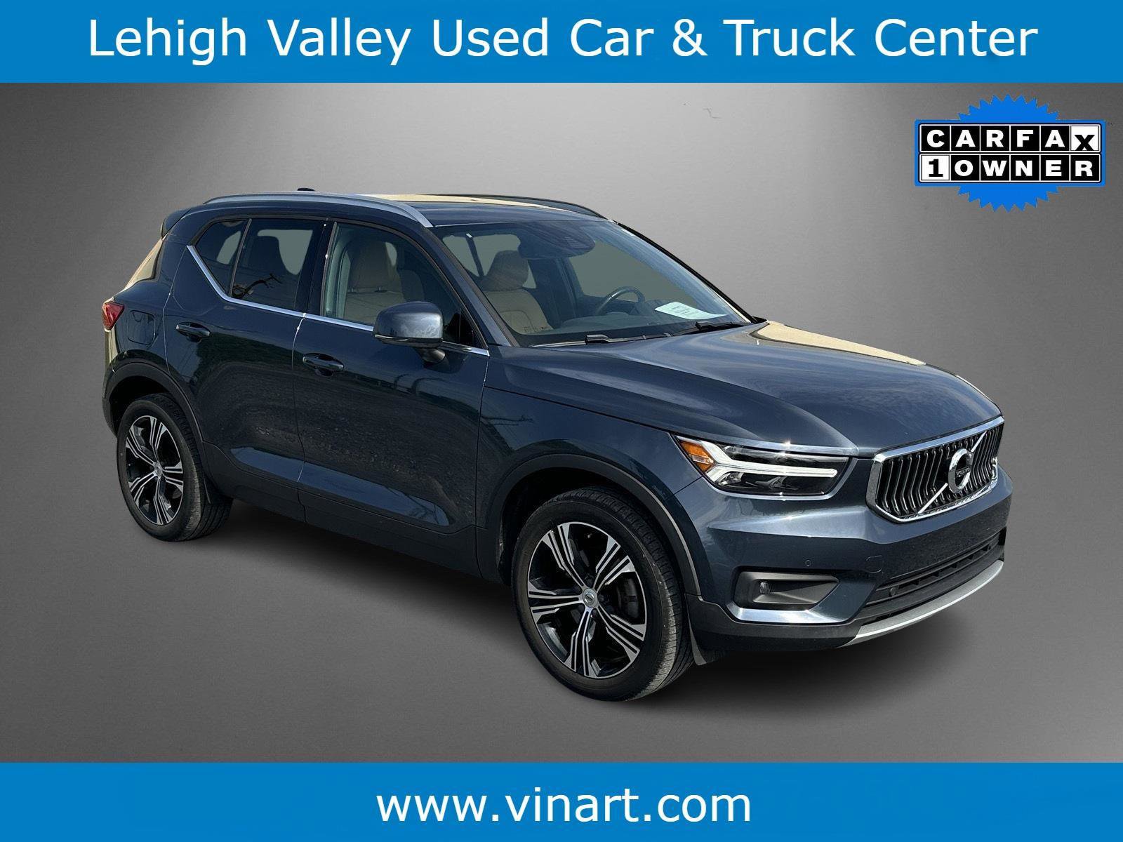 Used 2020 Volvo XC40 T5 Inscription w/ Protection Package AWD/4WD image 1