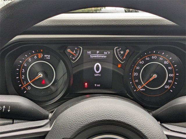 New 2025 Jeep Gladiator Sport image 25