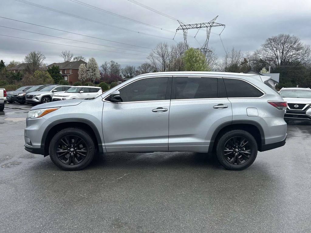 Used 2015 Toyota Highlander XLE image 6