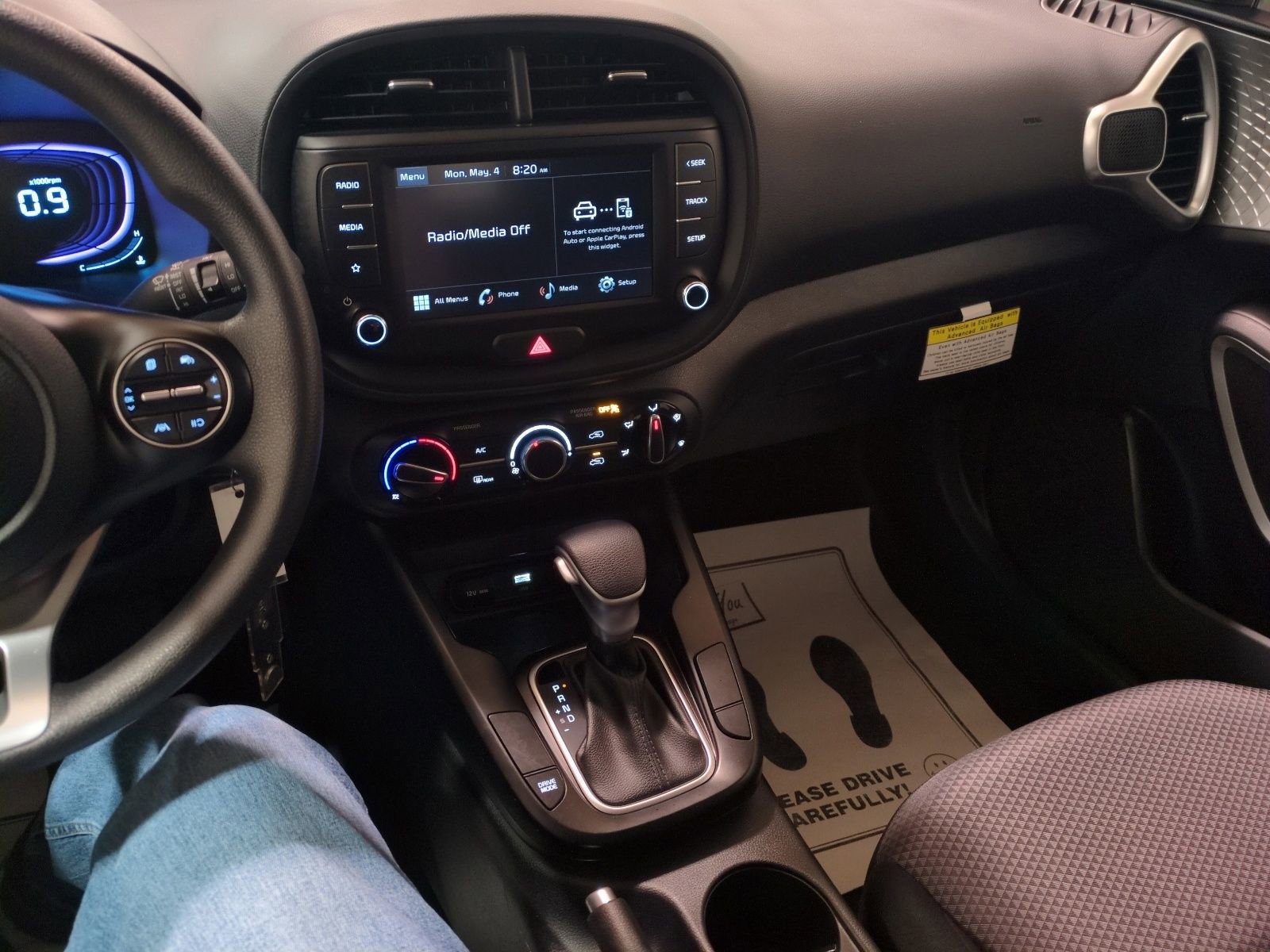 Certified 2024 Kia Soul LX FWD image 19