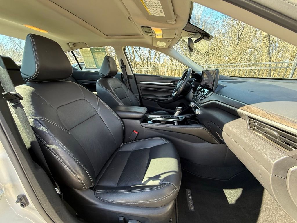 Used 2023 Nissan Altima 2.5 SL image 42