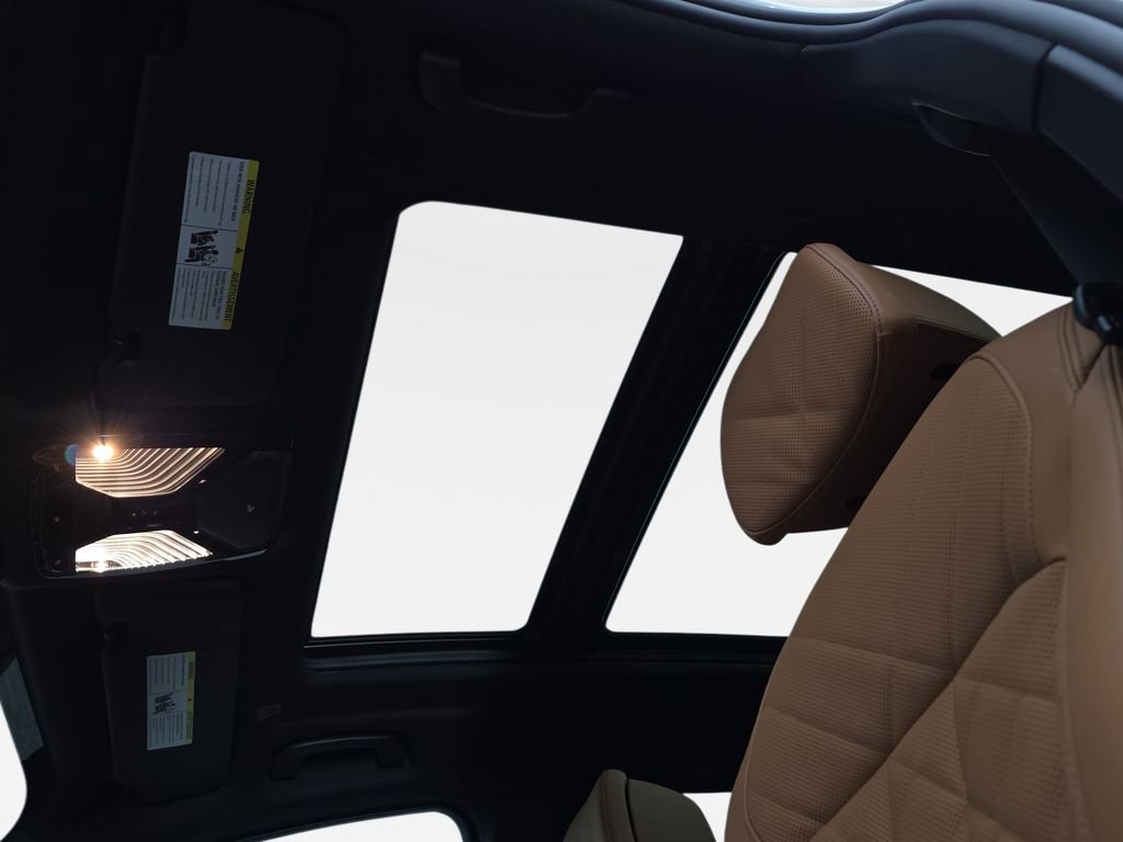 New 2026 BMW X5 M60i image 29