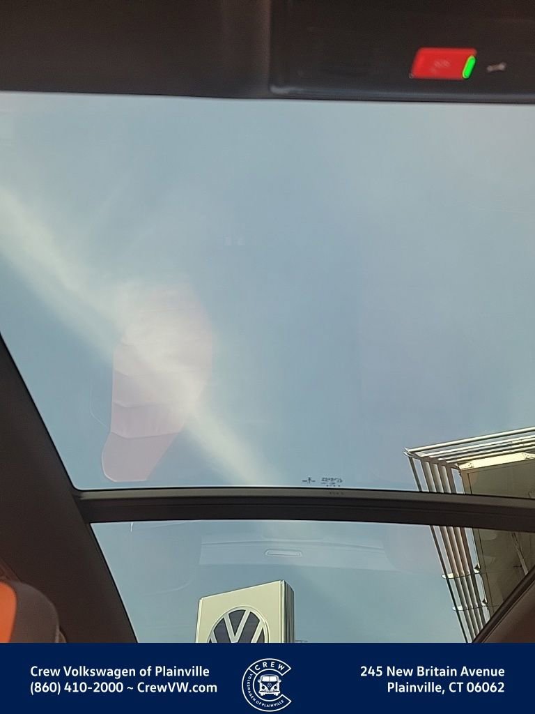 Certified 2021 Volkswagen Tiguan SEL Premium R-Line image 13