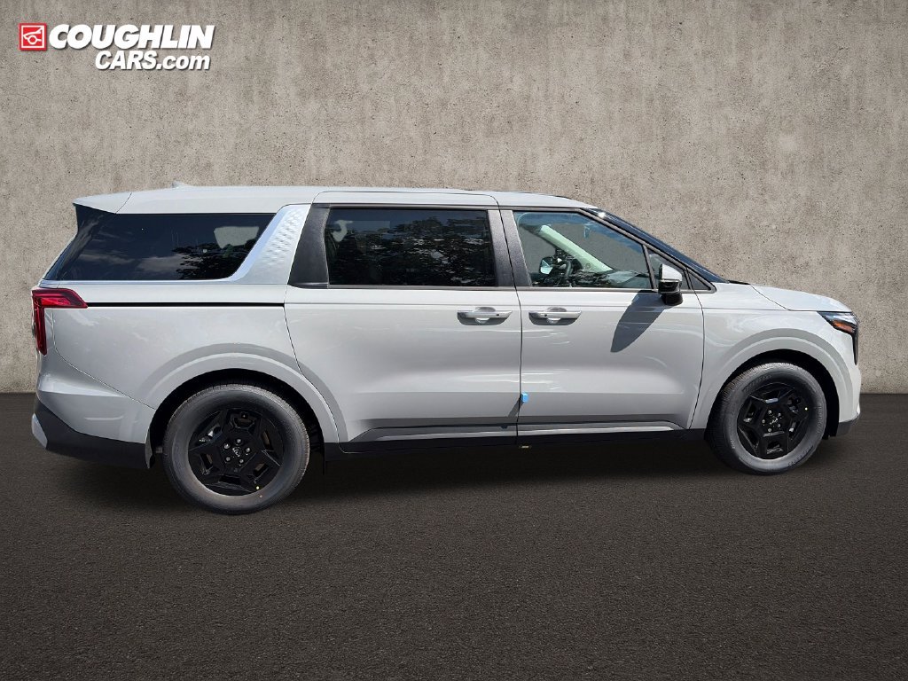 New 2027 Kia Carnival FWD image 9