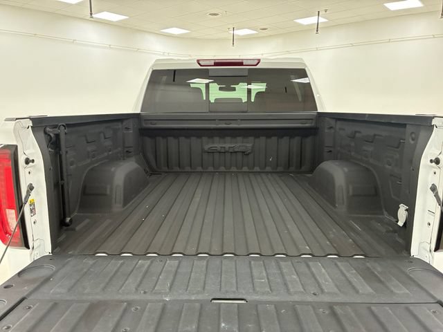 Used 2021 GMC Sierra 1500 AT4 w/ AT4 Preferred Package AWD/4WD image 17