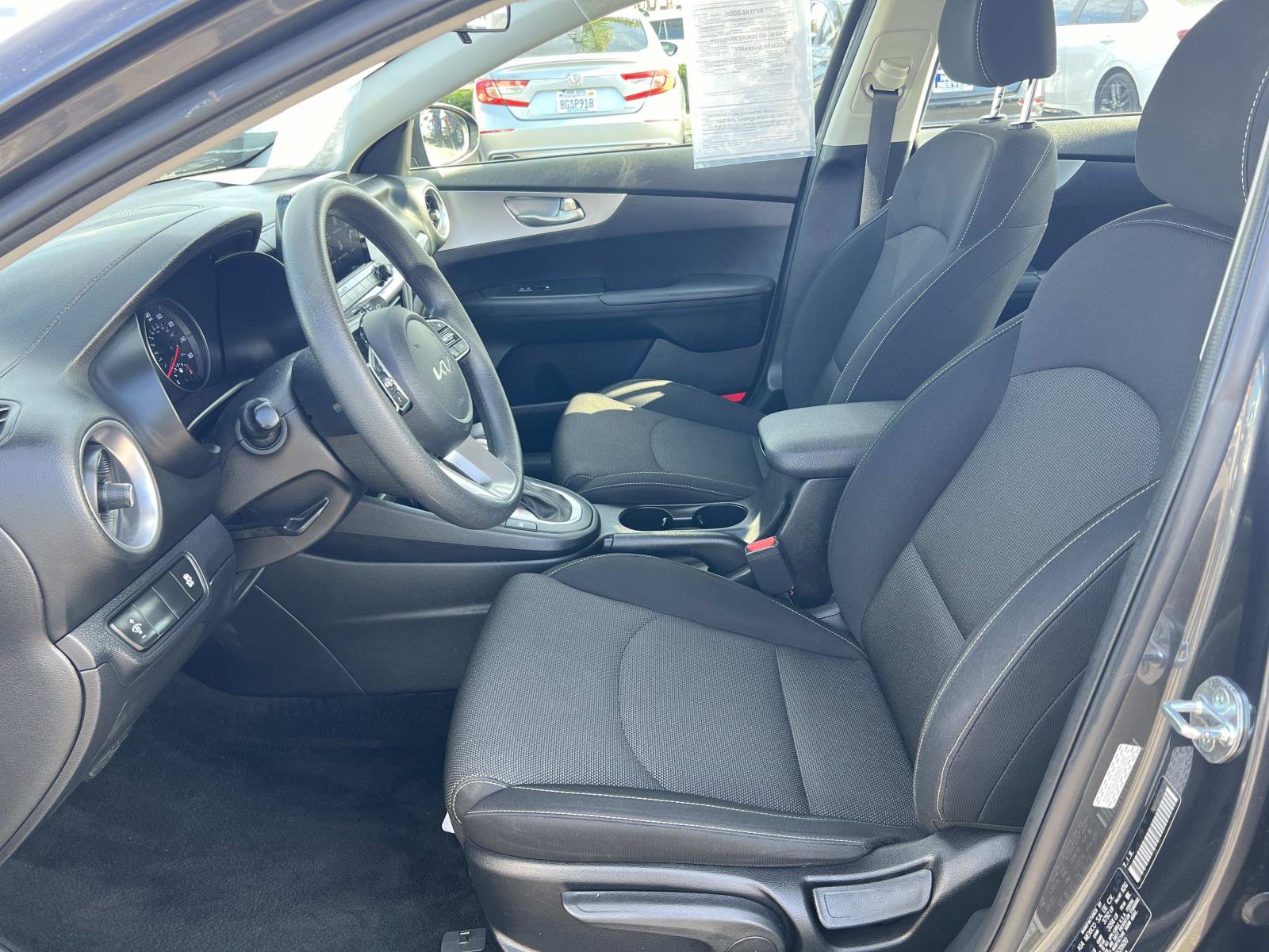 Used 2023 Kia Forte LX image 19