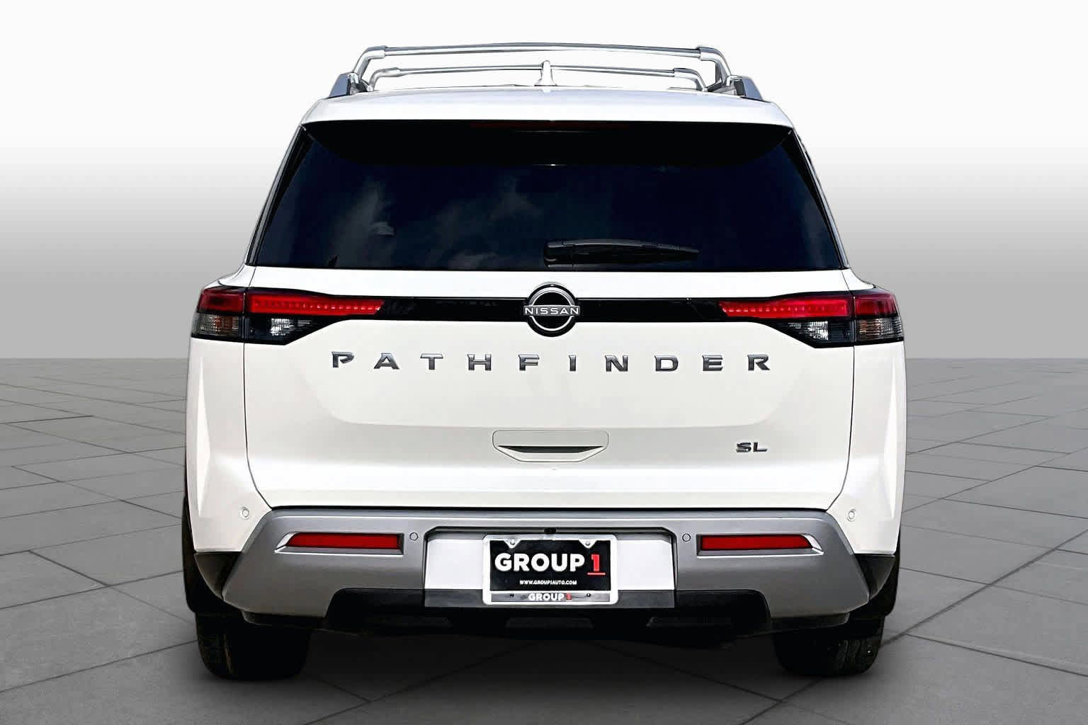 Used 2023 Nissan Pathfinder SL w/ SL Premium Package image 5