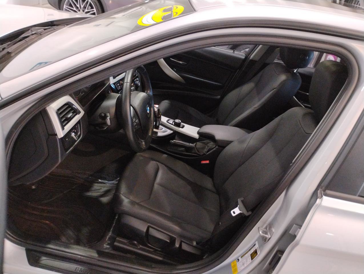 Used 2017 BMW 320i Sedan image 82