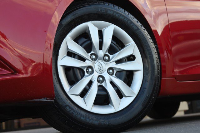 Used 2011 Hyundai Sonata GLS FWD image 41