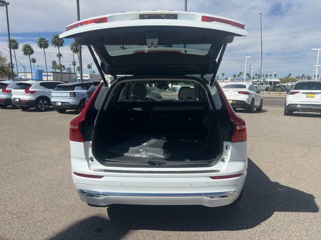 Used 2023 Volvo XC60 B5 Plus w/ Protection Package Premier image 25