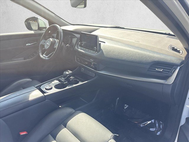 Used 2023 Nissan Rogue SV w/ SV Premium B Package AWD/4WD image 27