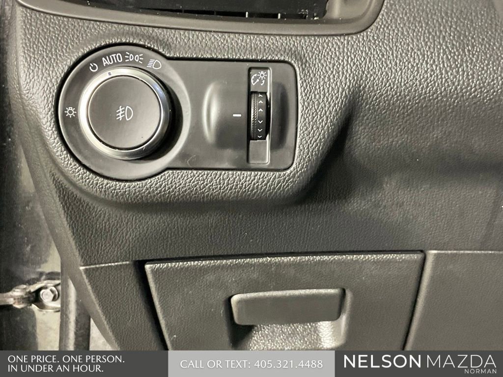 Used 2017 Buick Envision Essence image 40