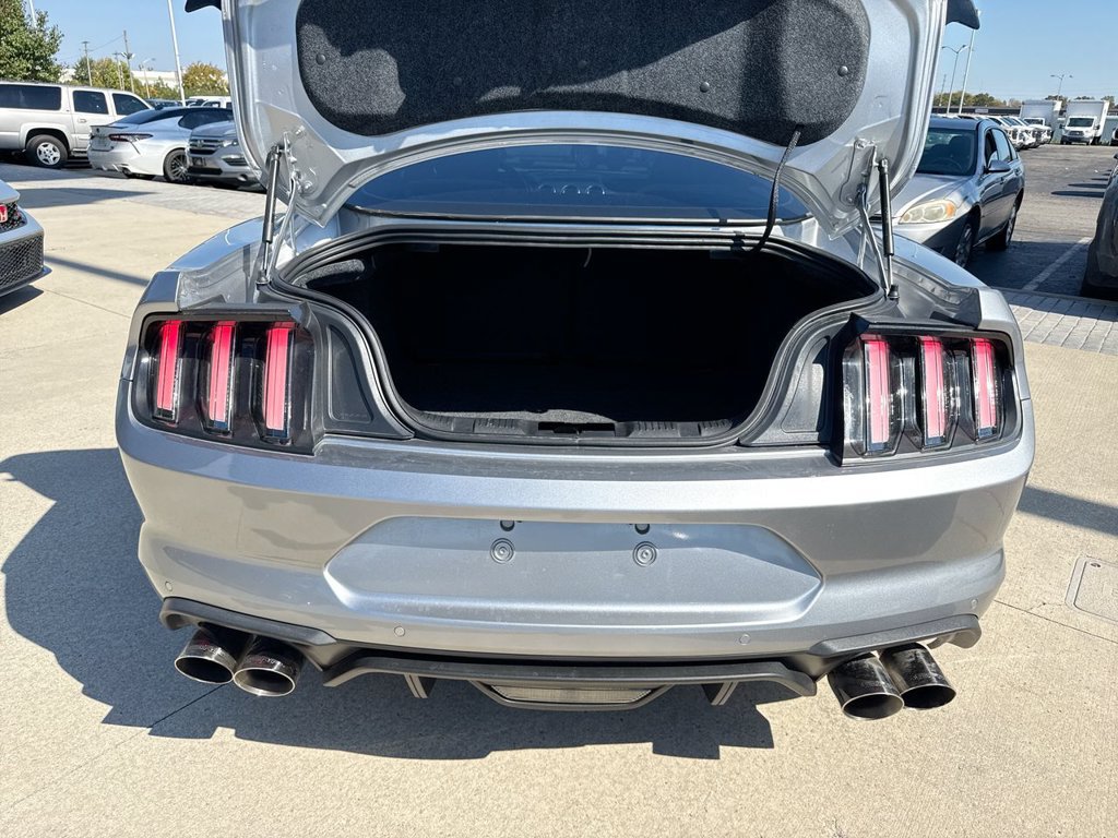Used 2020 Ford Mustang GT w/ Black Accent Package RWD image 23