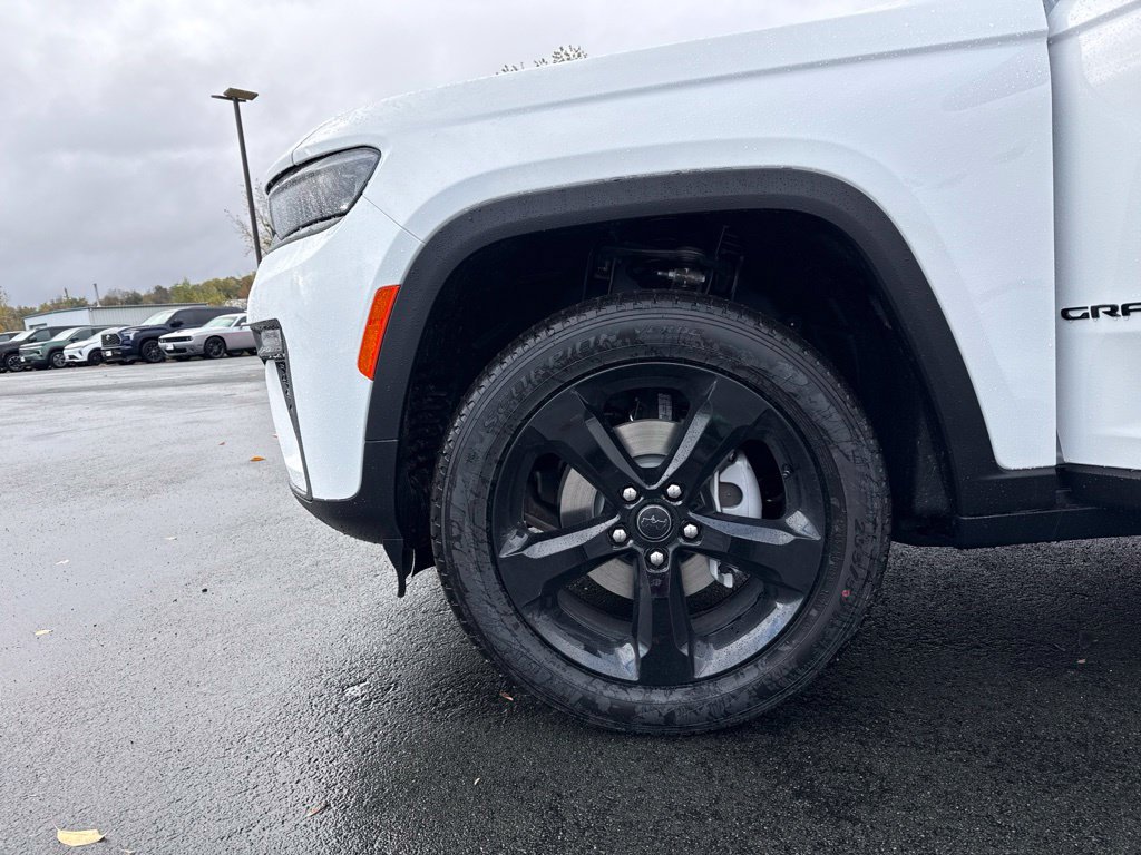 New 2027 Jeep Grand Cherokee Limited AWD/4WD image 41