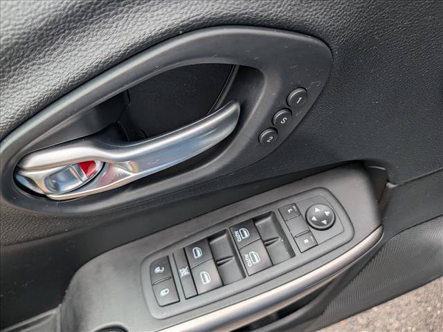 Used 2020 Jeep Cherokee Limited AWD/4WD image 29