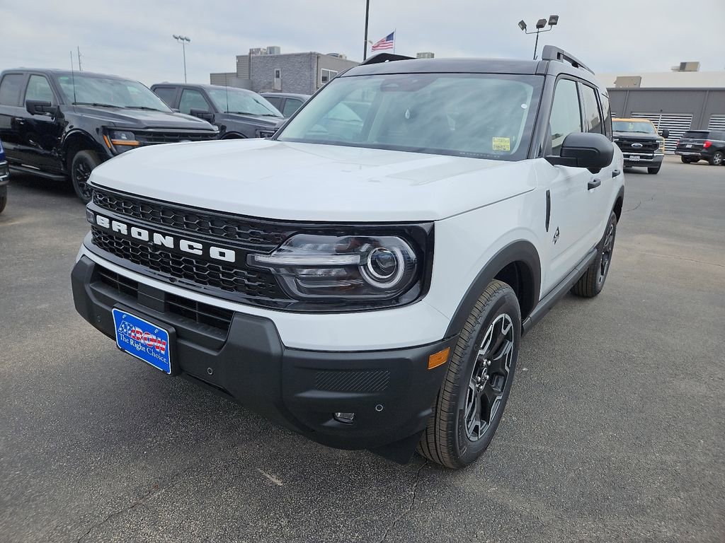 New 2026 Ford Bronco Sport Outer Banks image 4