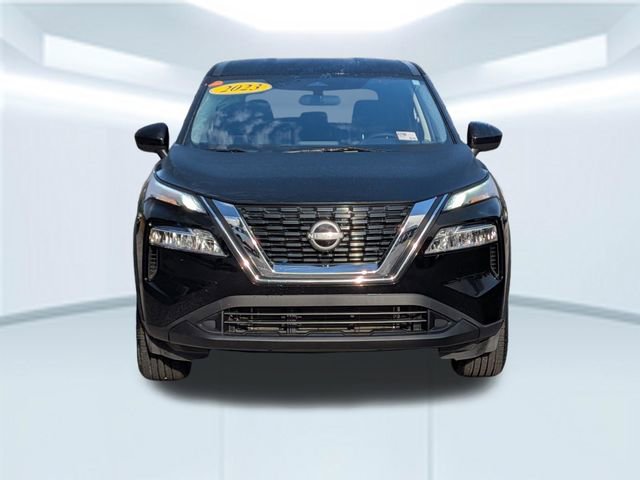 Used 2023 Nissan Rogue SV image 11