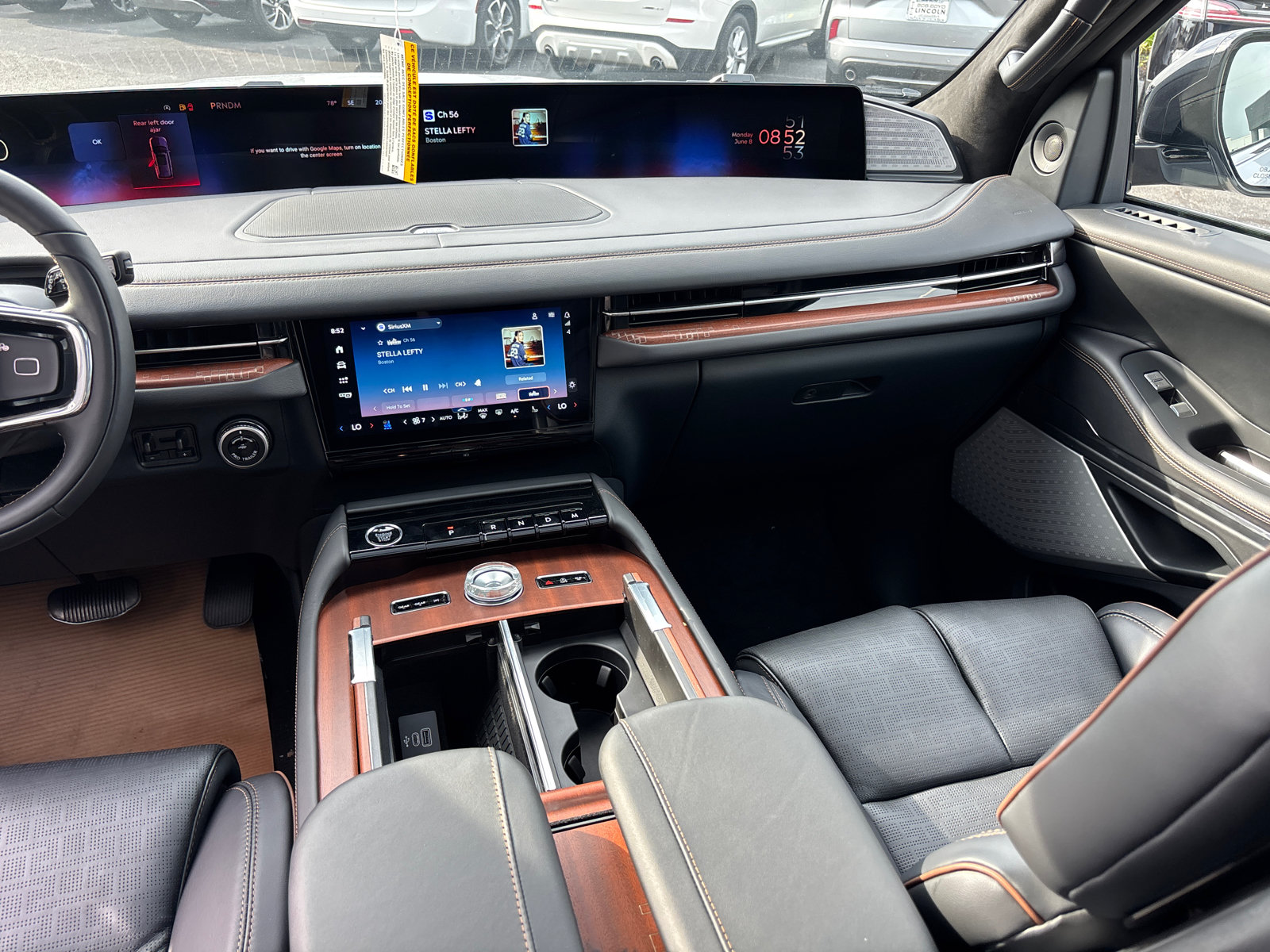 New 2026 Lincoln Navigator L Black Label AWD/4WD image 30