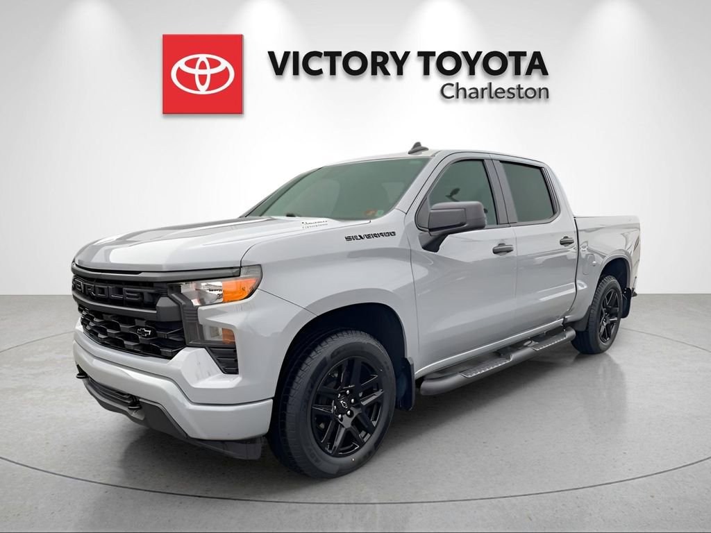 Used 2024 Chevrolet Silverado 1500 Custom w/ Turbomax Blackout Package image 1