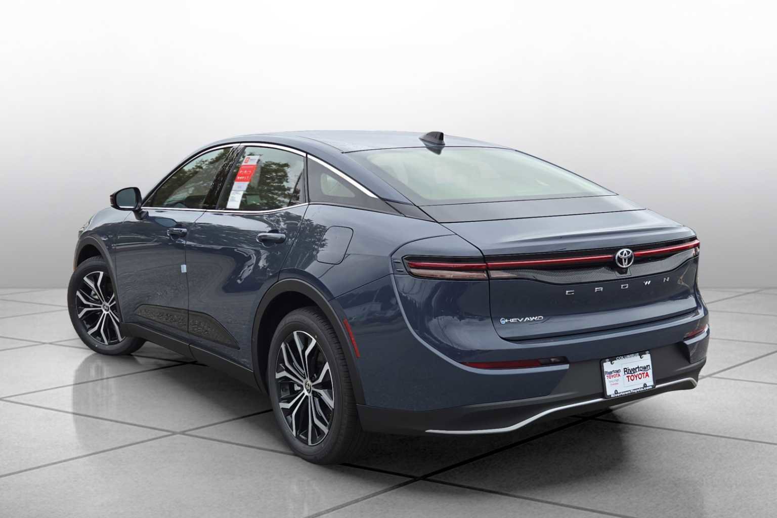 New 2026 Toyota Crown XLE image 13