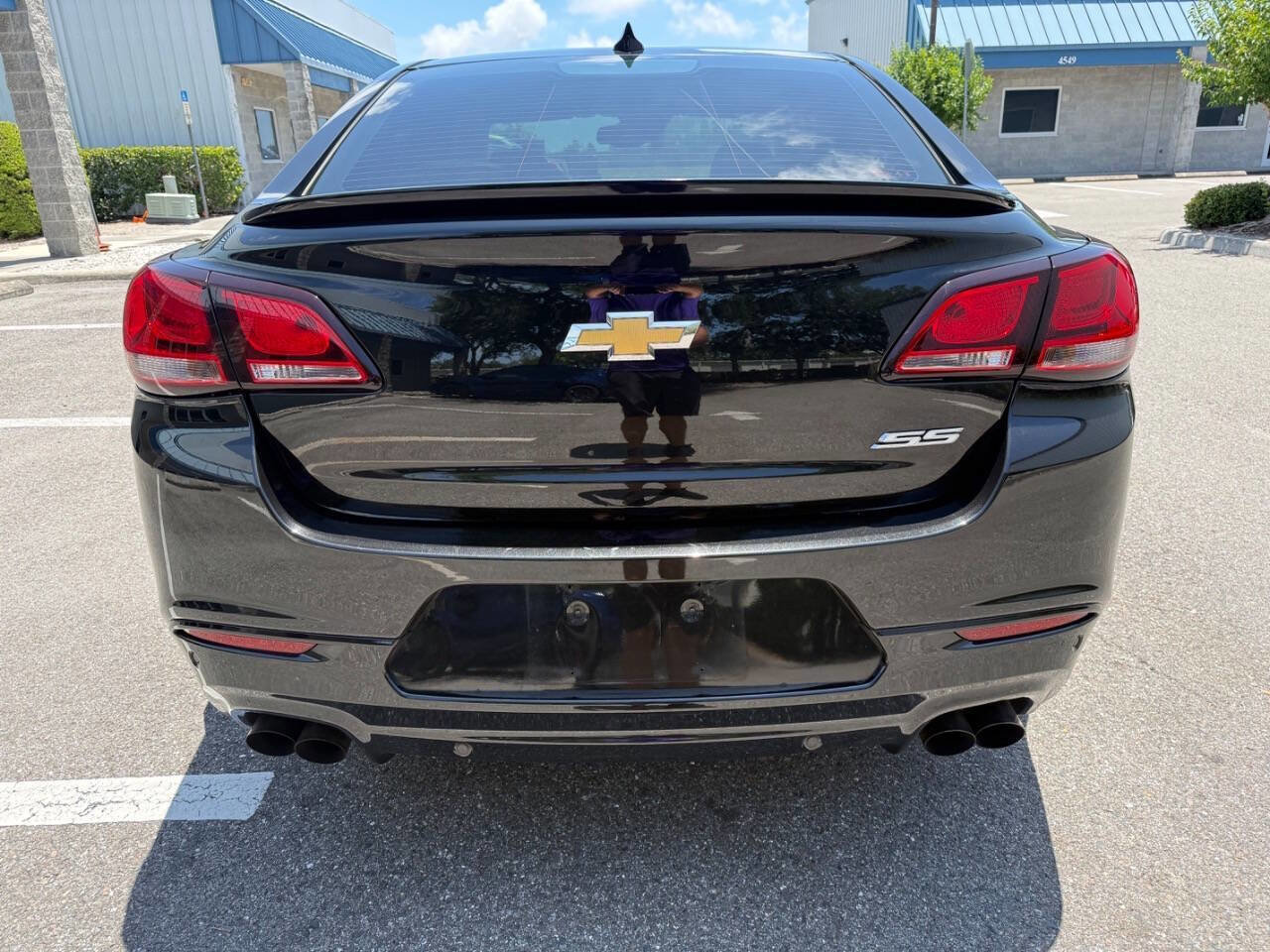 Used 2015 Chevrolet SS RWD image 6