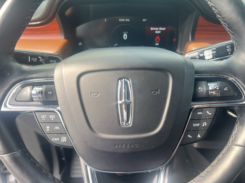 Certified 2023 Lincoln Nautilus Reserve w/ Equipment Group 201A image 15