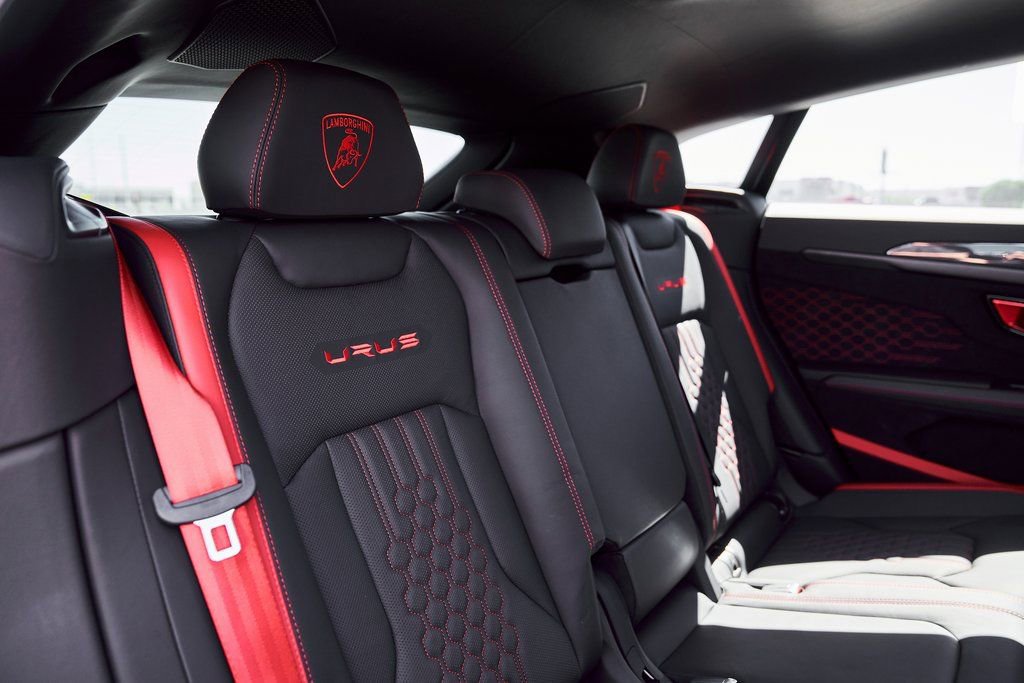 Used 2024 Lamborghini Urus Performante image 55