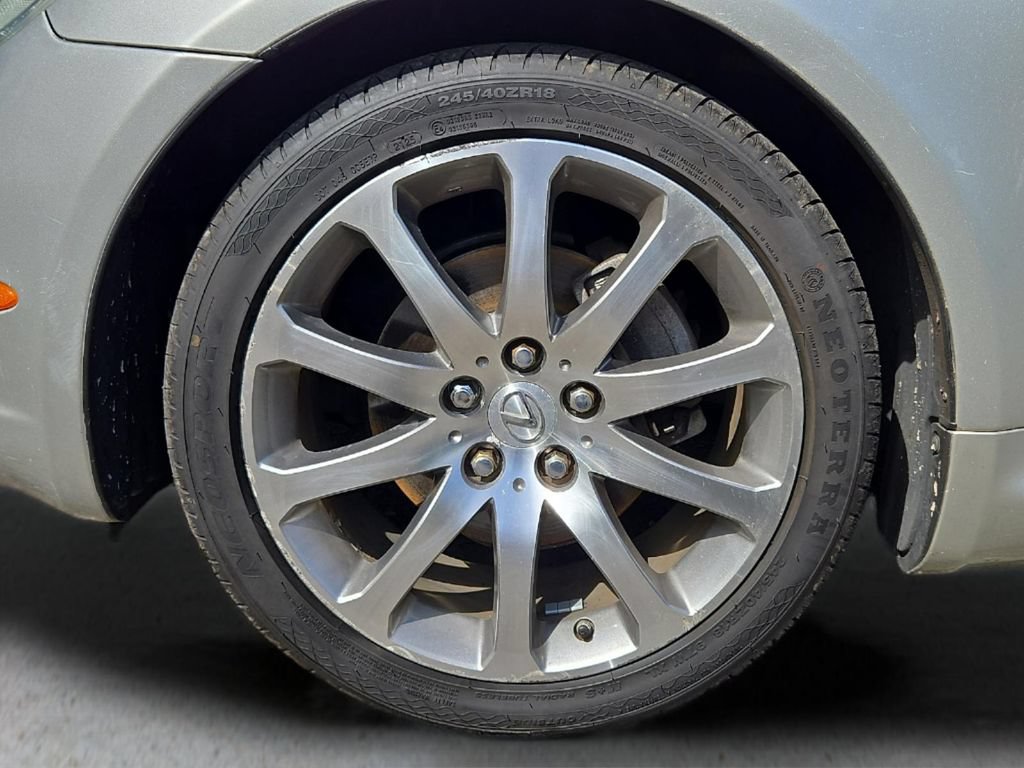 Used 2004 Lexus SC 430 Convertible RWD image 24